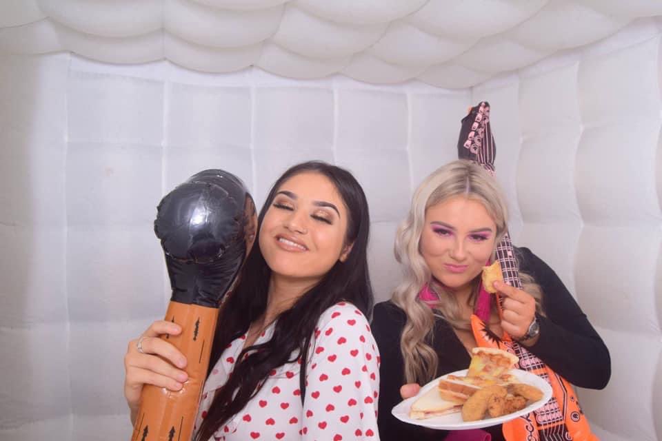 <a href="/Gabirussell2/">Gabirussell</a> happiest bday Gabi!! 💘 hope ur day is as amazing as u✨ lots of love xxx miss u