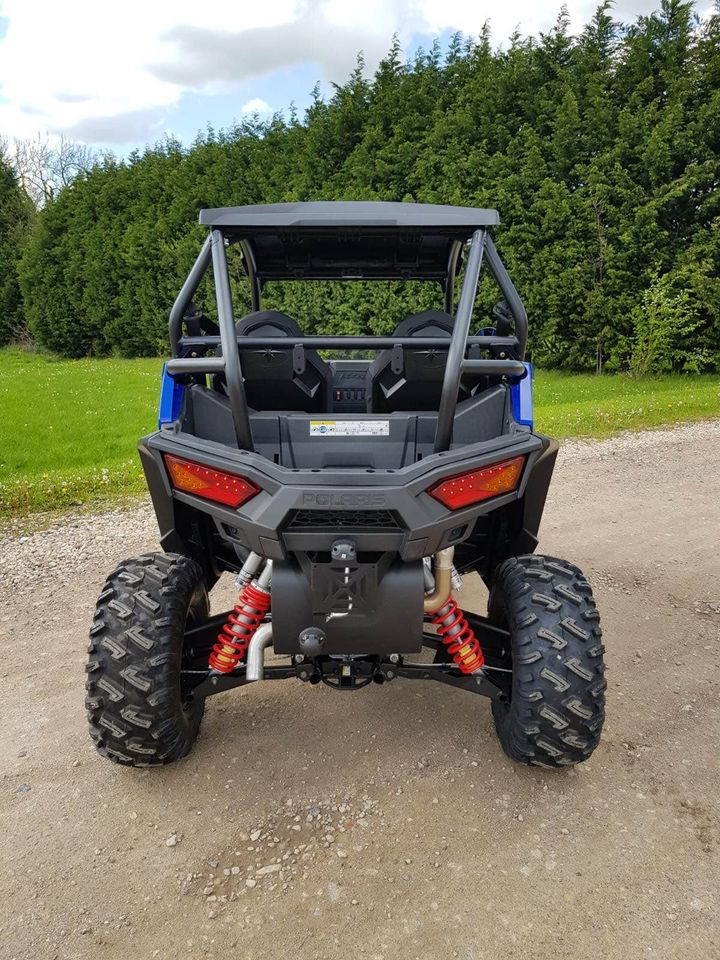 Check out this awesome, new RZR, the RZR TRAIL S 1000 PREMIUM

🔹 Trail Optimized 60" Stance
🔹 ProStar 999cc DOHC Twin-Cylinder Engine
🔹 33.5 cm of Class-Leading Suspension Travel
🔹 2" Walker Evans shocks
🔹 31.8 cm Class-Leading Ground Clearance

📸 Derbyshire Quads