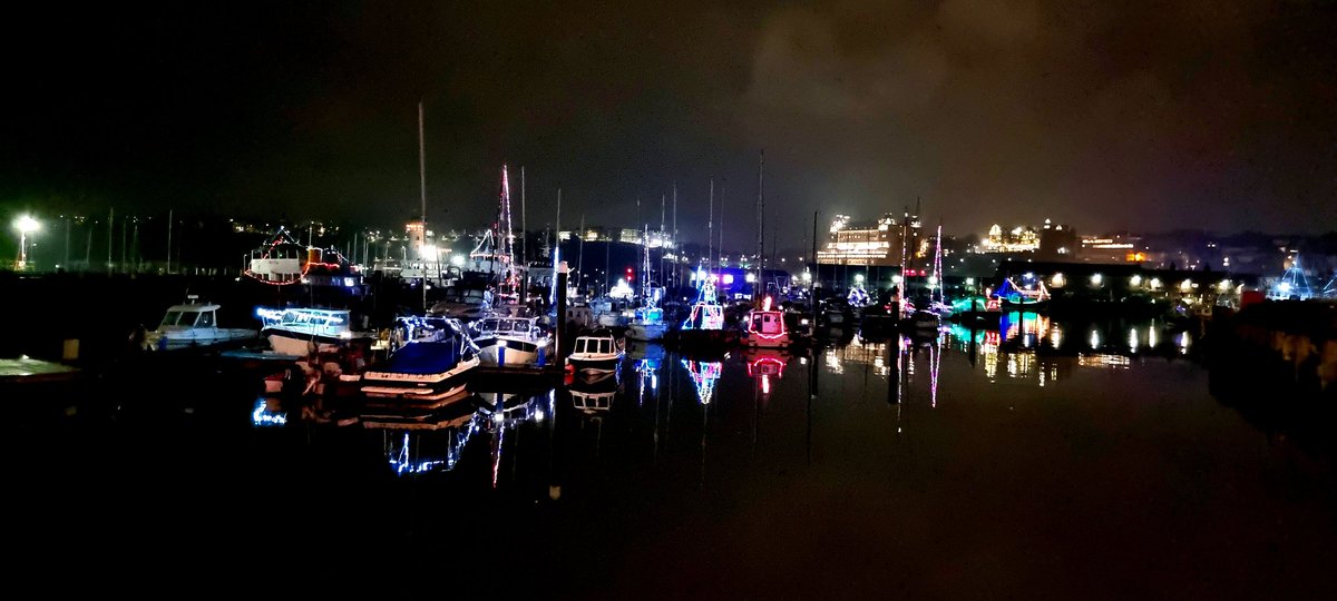 RSSS_SCSImikeC's tweet photo. Merry Christmas from #RSSS #CSI @NYP_Scarborough  if you're in the Emergency Services working over the Festive period, stay safe and look forward to the downtime ! https://t.co/Qxvyk6aM24