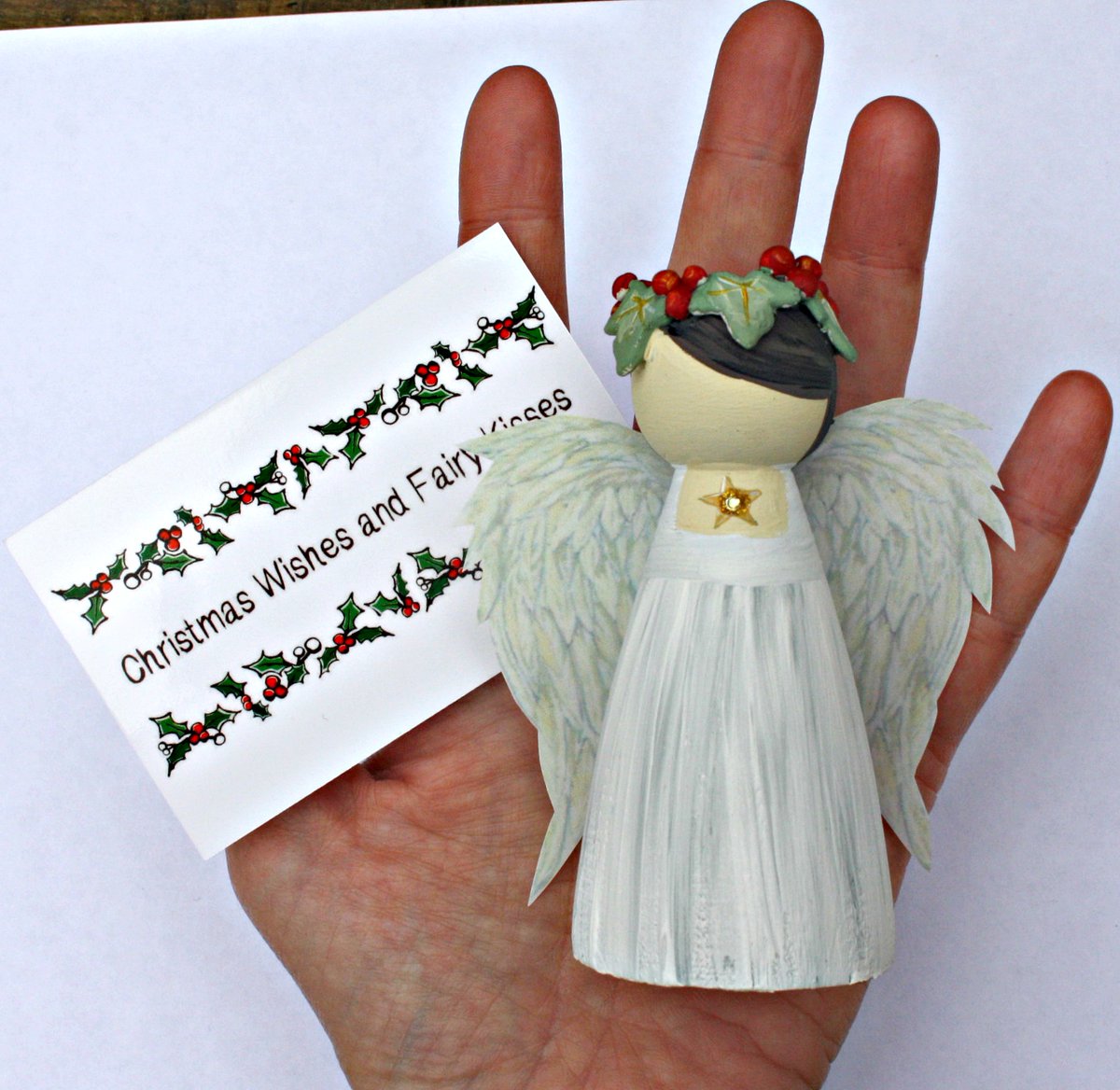 Ooh it's Christma Eve eve.  Almost time for the magic.  Hope you are all ready and have managed to turn on the out of office and starting to switch off from work? x

#christmaseve #christmas #magic #fairy #angel #christmaswishes #outofoffice #holidays