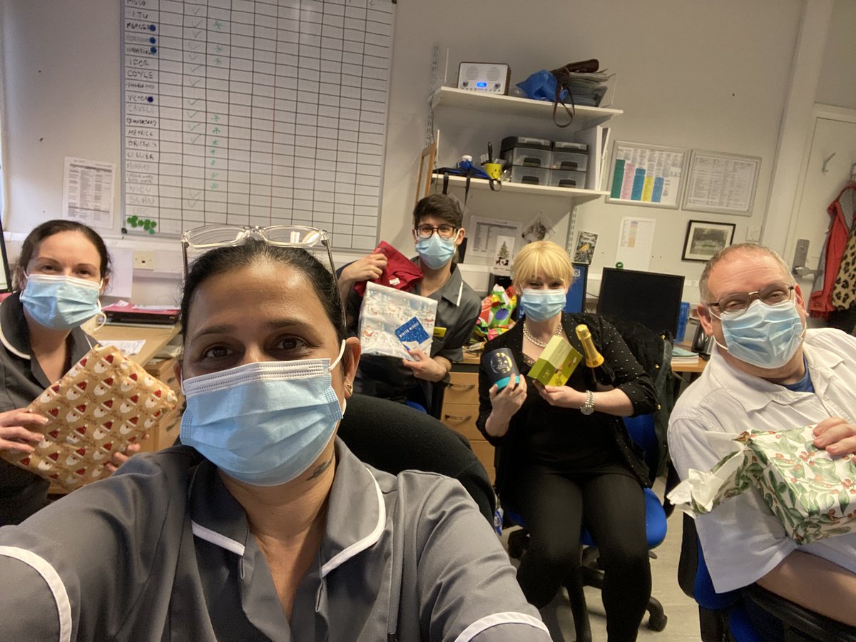 MariaAl51169587's tweet photo. We had to cancel our Xmas dinner, but still having a bit of fun in our Secret Santa afternoon break#IPC Dream Team❤️ Wishing you all a good Christmas 😘 https://t.co/Re3TnEzd1P