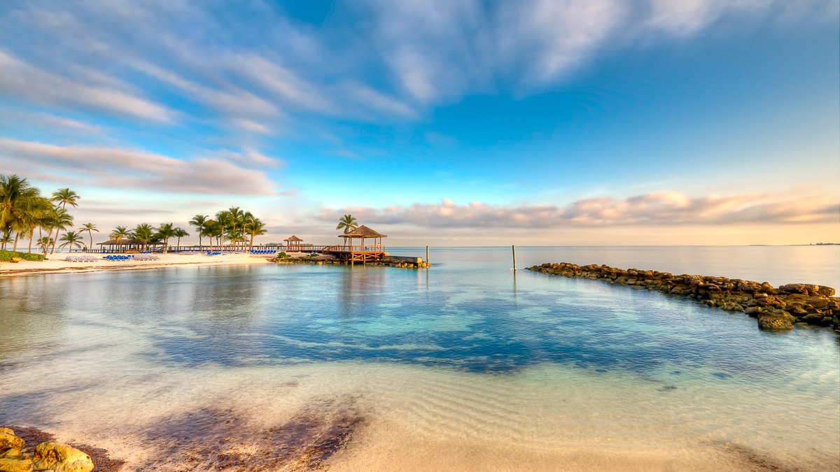 johnmkennedymd's tweet photo. Planning a trip to the Bahamas? Get ready for more stringent testing requirements https://t.co/z6N3VhEEkr https://t.co/C8UylFuoUB