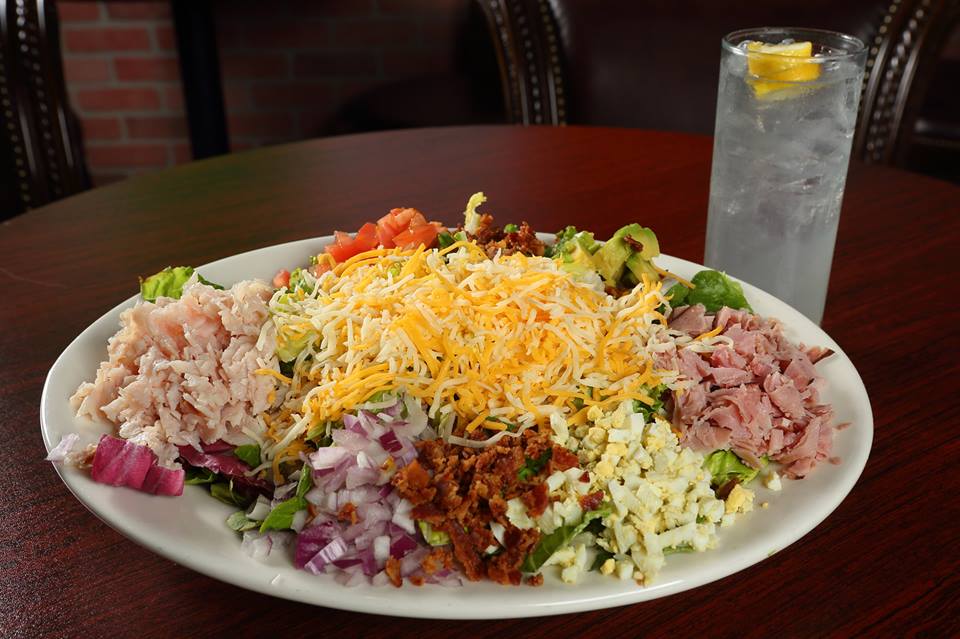Clancys_House's tweet photo. At Clancy's, this is what we call a salad! 🥗 
.
Dine-In and To-Go Available!
.
Order Online: https://t.co/rmXudR5BfL
.
Call: 832-847-4390
.
.
#ClancysPublicHouse #RichmondTX #RichmondEats #TXEats #TXfoodies #foodiephotos #feedfeed #eeeeeats #foodspo #foodspiration #foodstagram https://t.co/vHArgkRQJ6