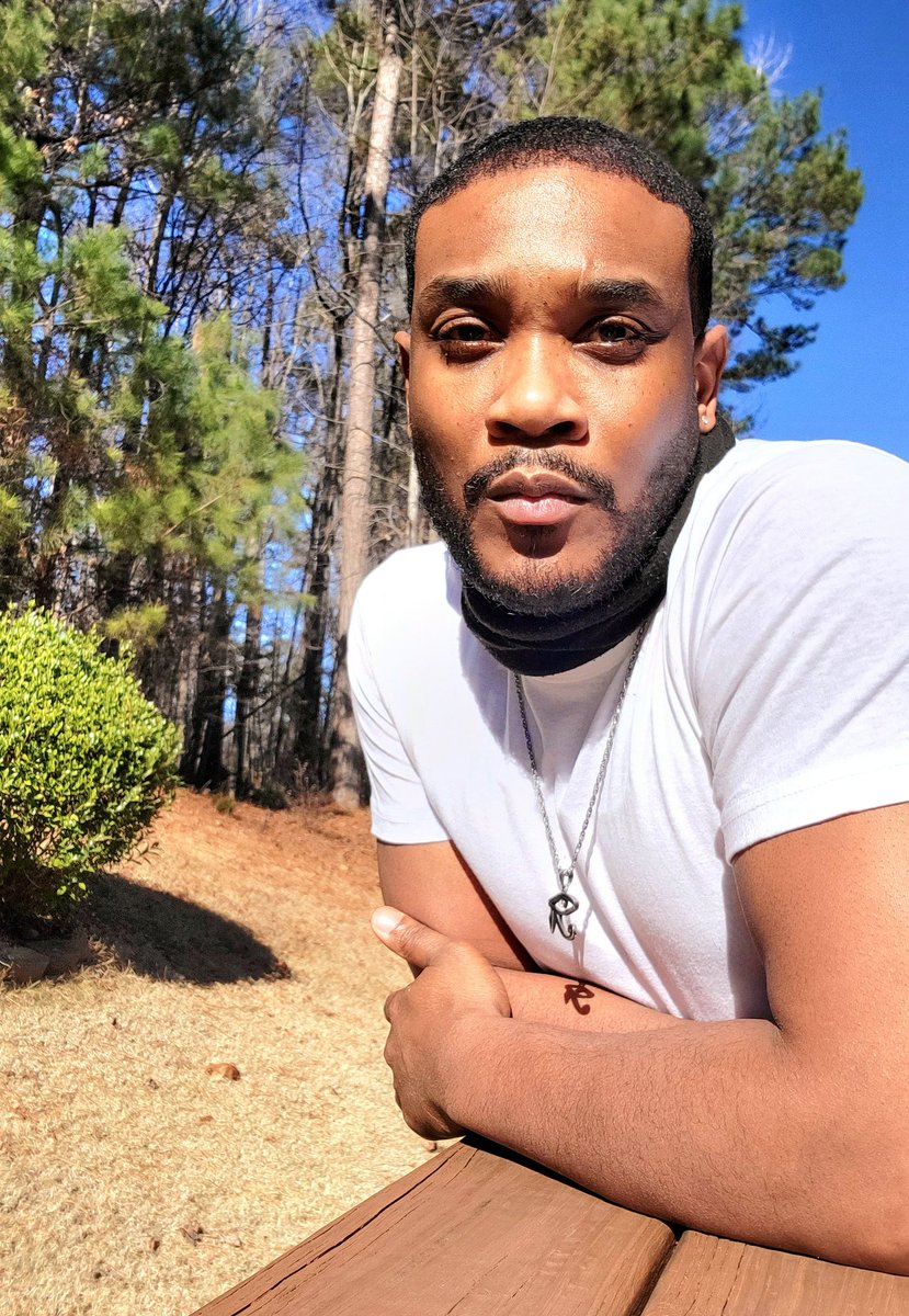 CoryOnTV's tweet photo. Few words. Big Moves. 
#Energy ⚡️❤️ https://t.co/XOnoxzwnMi