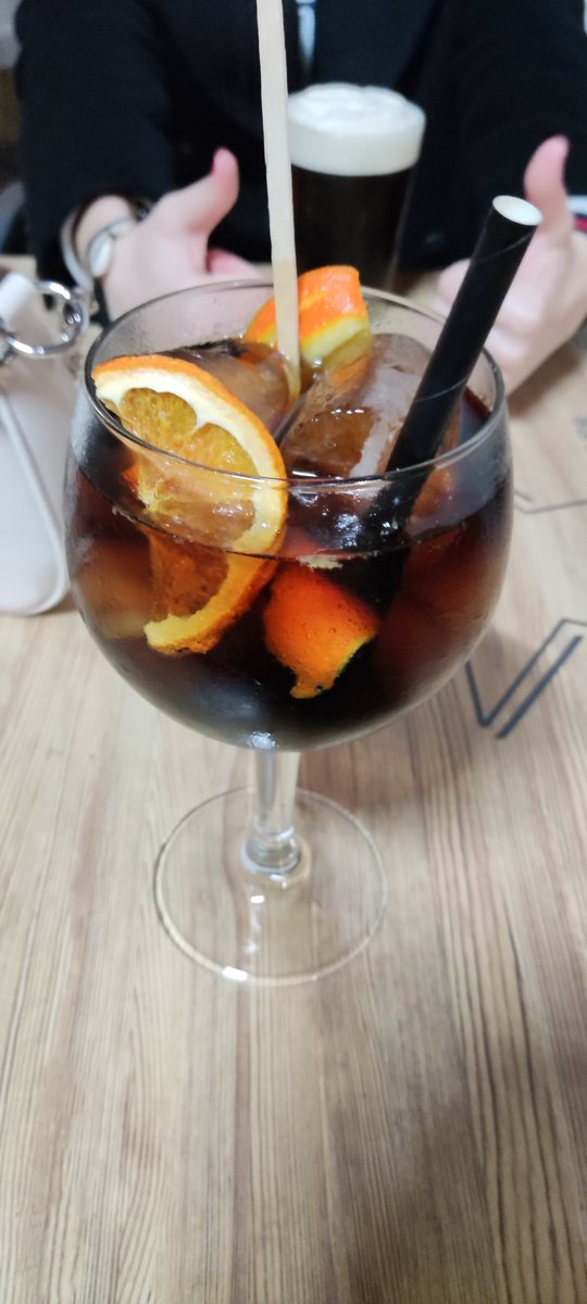 elbiretm's tweet photo. En honor a @KaiseTS y @Jose9ss 🤭#drinkingdrinking https://t.co/zetjjf6uwc