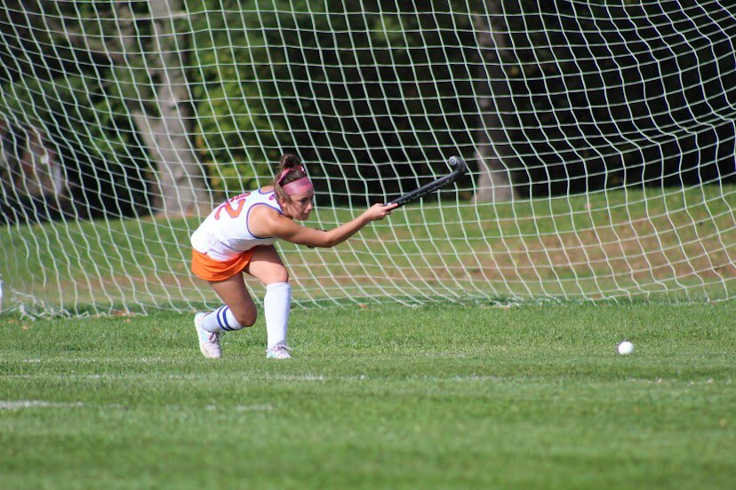 whsfockey's tweet photo. Happy Birthday to our #12! Our Center Mid, 1st team All Group 1! Kaylee, we hope your day has been magical and your night even better! #FOCKEYFAMILY #KART2021ππ§‘ππͺπΌ https://t.co/cnlJYCcEn1