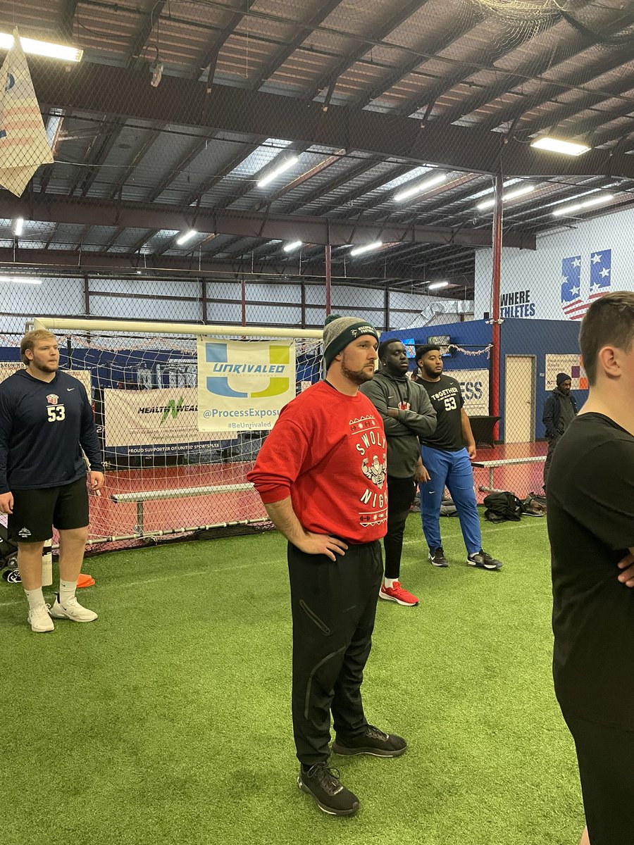 CoachP_eterson's tweet photo. So many vested people in 1 picture‼️@andrew_adair56 @WakefieldOL @ADarlington55 @exclusivejaayy #BeUnrivaled https://t.co/BIwPT5uJJL