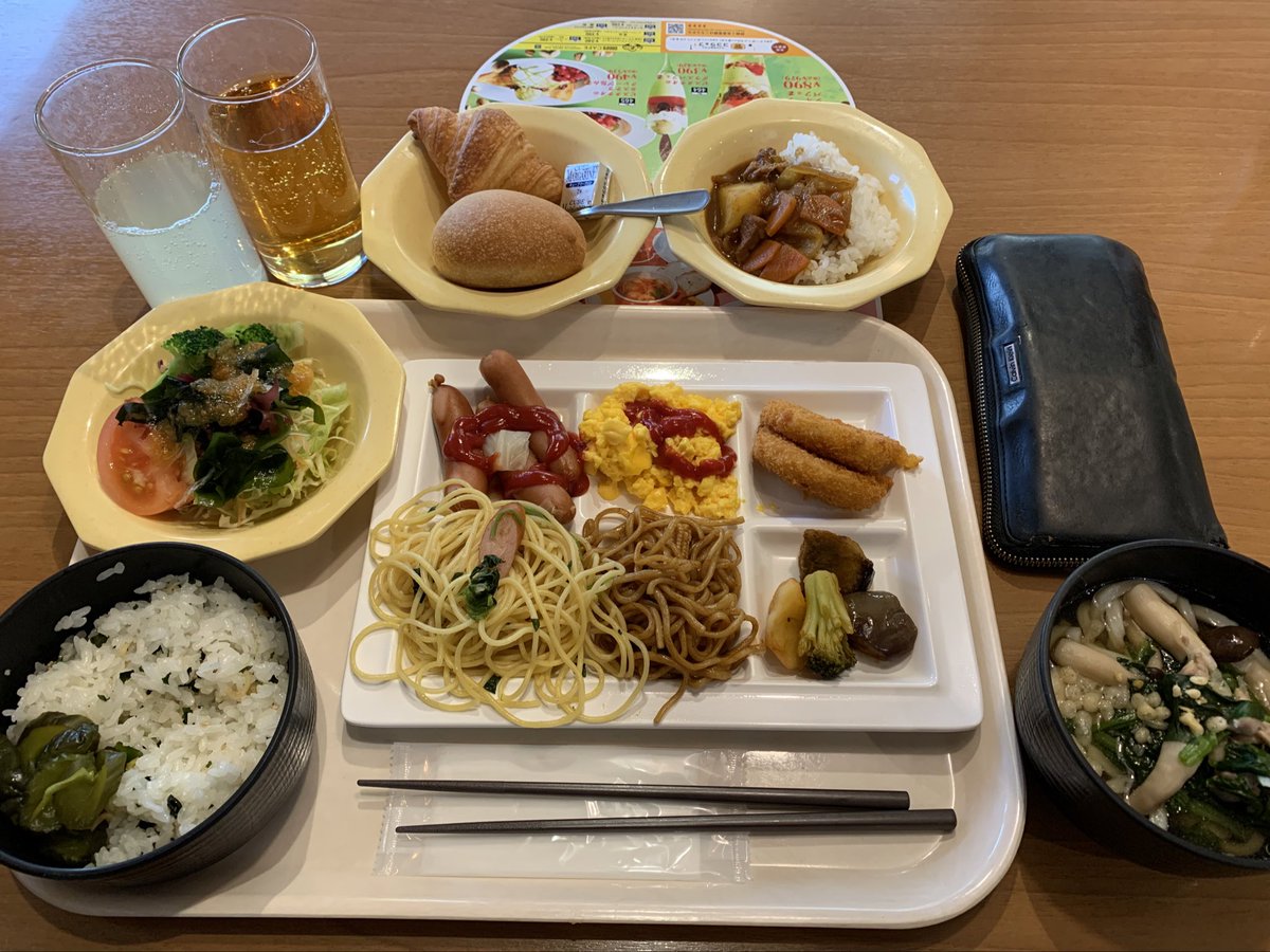 piguedesu's tweet photo. 食う
#ココス
#朝から力一杯 https://t.co/bXQ5d7AOxy