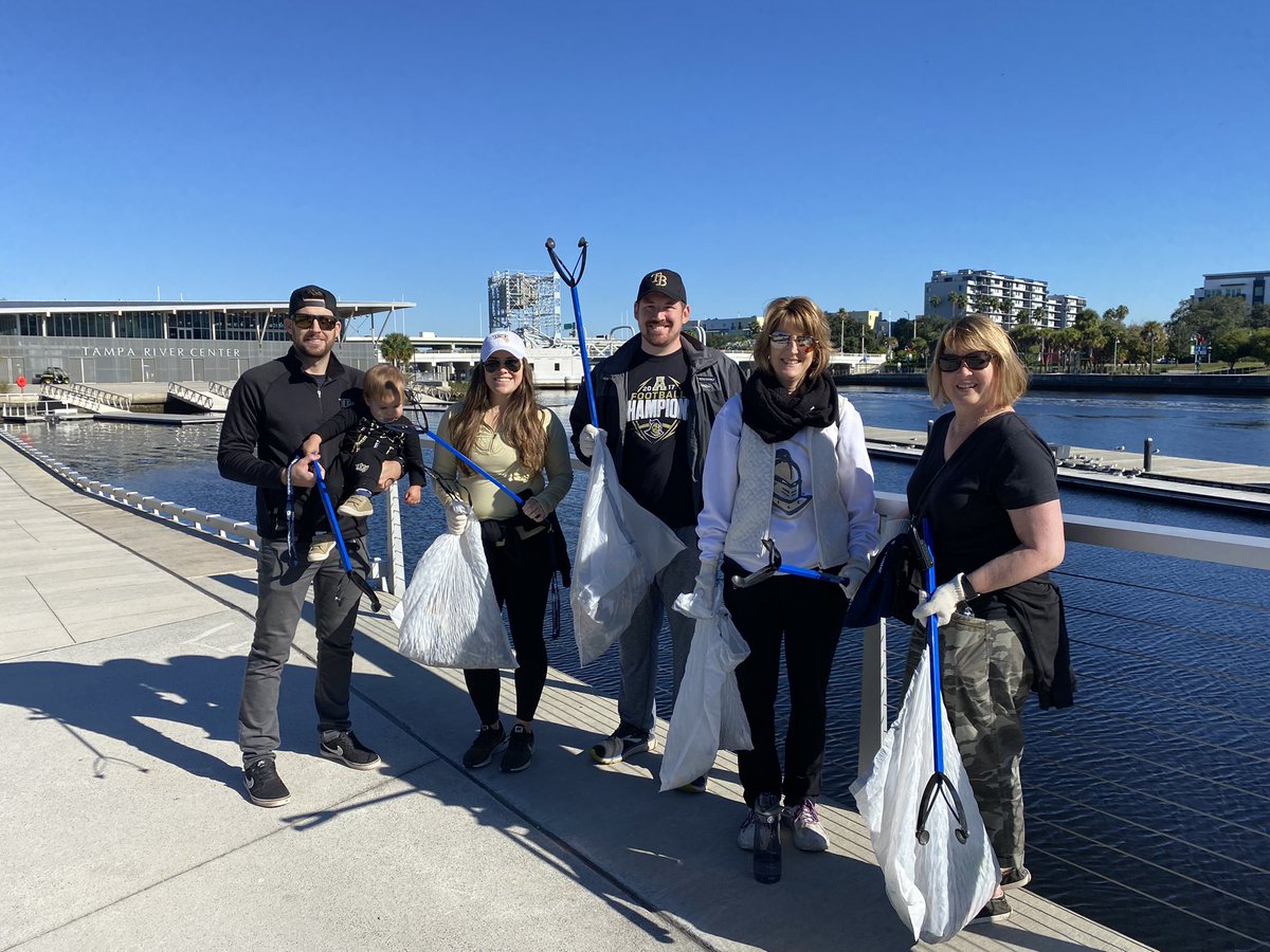 Tampa Bay UCF Knights tweet media