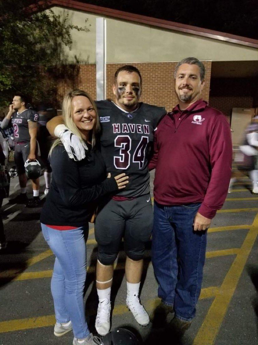 nate_steis's tweet photo. From the days on the gridiron to the classroom and clinics in suburban Philadelphia, all are serving a bigger purpose to help Clearfield, PA native Christian Rumery build for a hopeful career in athletics as a physical therapist.

His story ⬇️🏈👨‍⚕️ 

https://t.co/gZh4J7RTOM https://t.co/O6qSK6LuLI