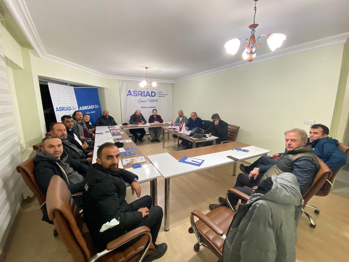 AsriadBolu's tweet photo. Haftalık toplantımız dernek binamızda icra edilmiştir. Katılım sağlayan tüm üyelerimize teşekkür ederiz

#asriad @asriadgm #ticaret https://t.co/UJHrsJAXyE