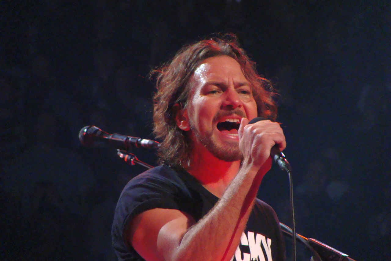 Happy 57th birthday to Eddie Vedder who was born on this day in 1964 .
 