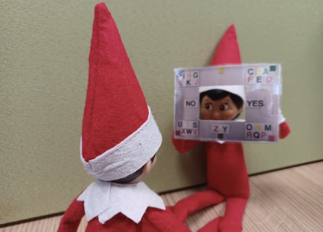 E-Tran? No problem! The elves are excellent at eye pointing 👀 #elfontheshelf