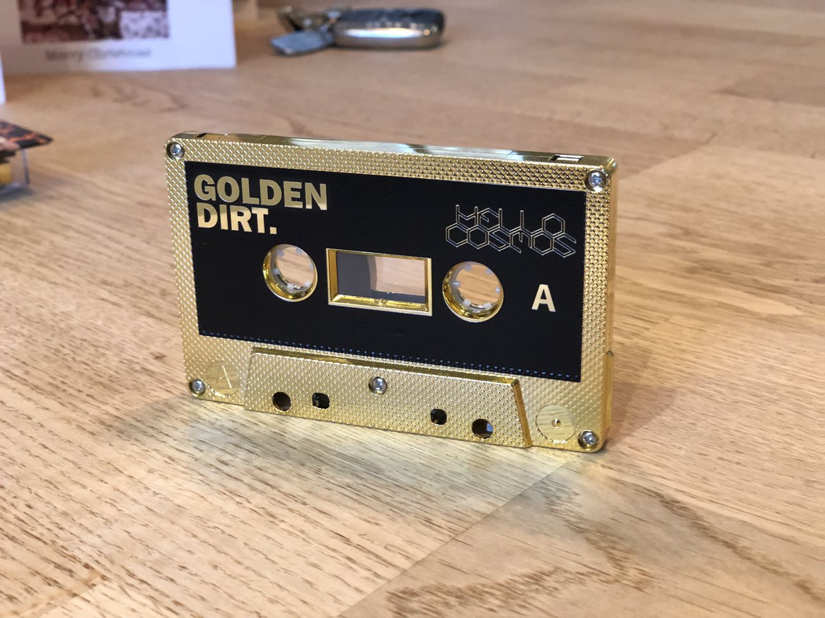 hellocosmos_'s tweet photo. It’s arrived. #mixtape #goldendirt #hellocosmos https://t.co/oHqVl4izTX