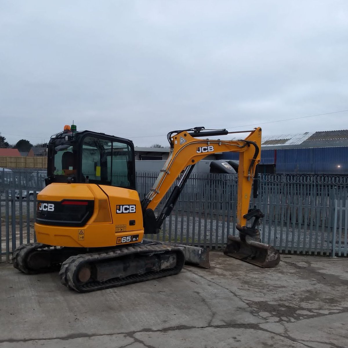 TCHarrisonJCB's tweet photo. Big thanks to JM & EA Chapman for your recent purchase of this used JCB65R!
We hope it serves you well
#JCBMachines #JCBFamily #JCB65R #TCHJCB https://t.co/fjZ5QmiiUU