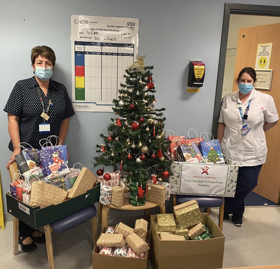 MYHTGate43's tweet image. We are overwhelmed with the generosity of everyone who has donated gifts for our patients to open this Christmas.
Our ward elves now have over 70 gifts to hand out, they will be very busy this weekend, thank you! #christmasinhospital #bekind #community #elderlycare