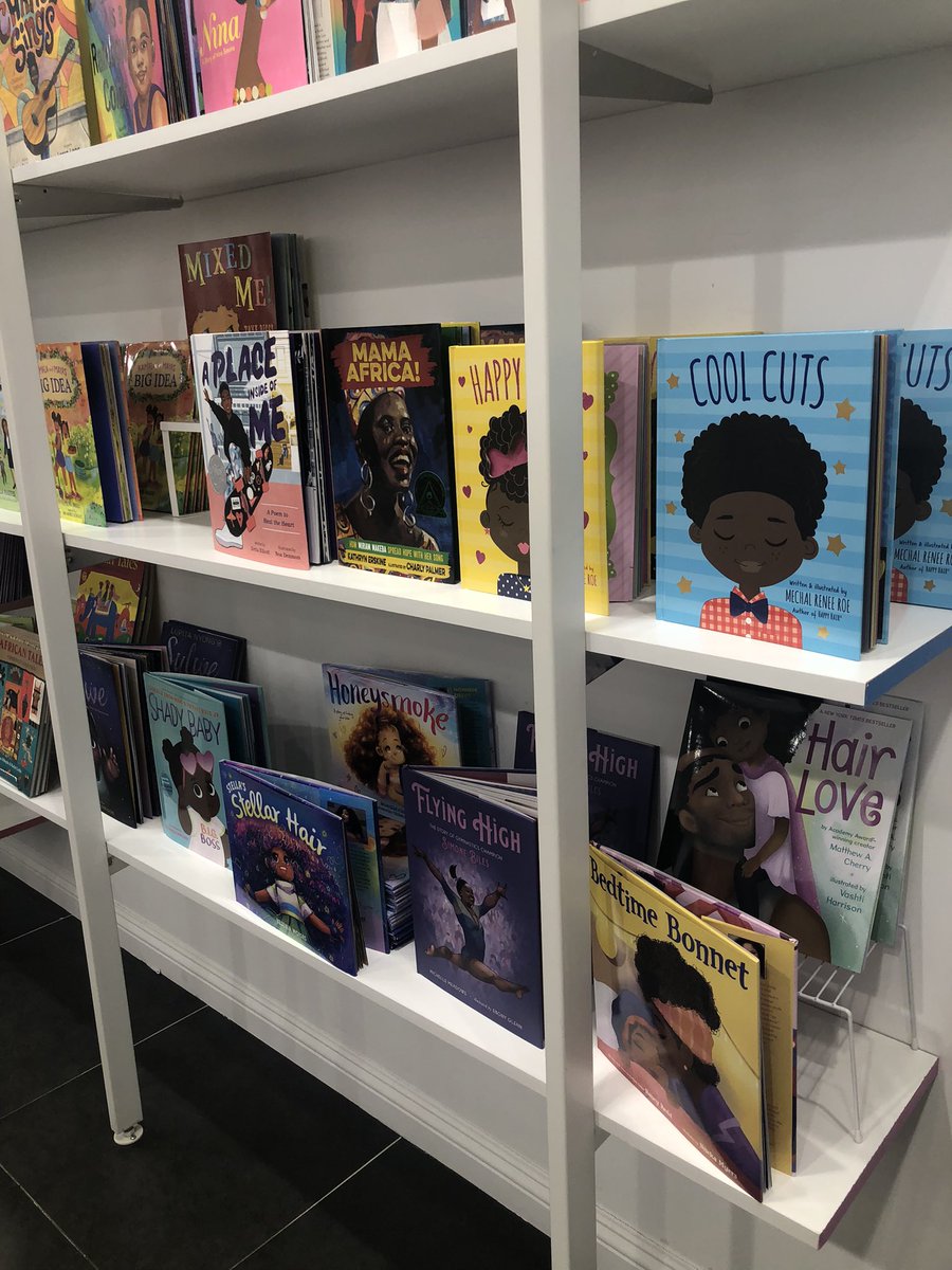 Jabartender's tweet photo. There’s a Black and Latinx owned bookstore in Lakewood Mall called Mija Books and it’s mostly kid books and they’re all about Black, brown and Indigenous people and I would like more people to know about it! https://t.co/1TFGeUhZwX