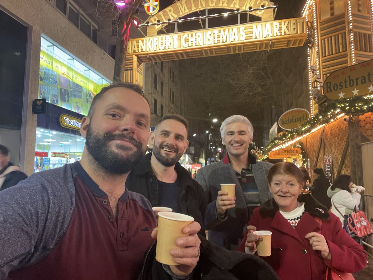 MartinIsAtHome's tweet photo. Yay Christmas! https://t.co/6zcEyd8YJp