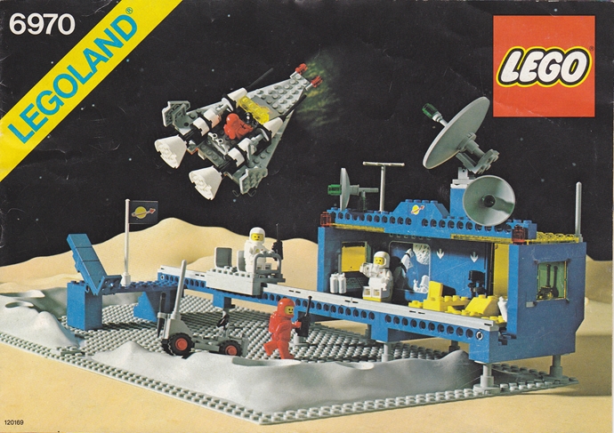 TRONtastic's tweet photo. @LEGO_Group The classic 80's space sets were my gateway into the world of LEGO. Would love to see these re-released as "retro" sets. #LEGOLookback https://t.co/Gggo0zKgNl