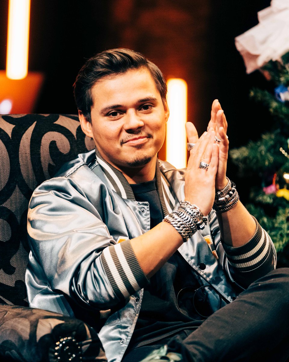 GLiveshow's tweet photo. Wat een avontuur. Ontzettend dikke merci voor het kijken! ❤️🔥 #iedereenaverECHTs https://t.co/zNDjeMYGXI