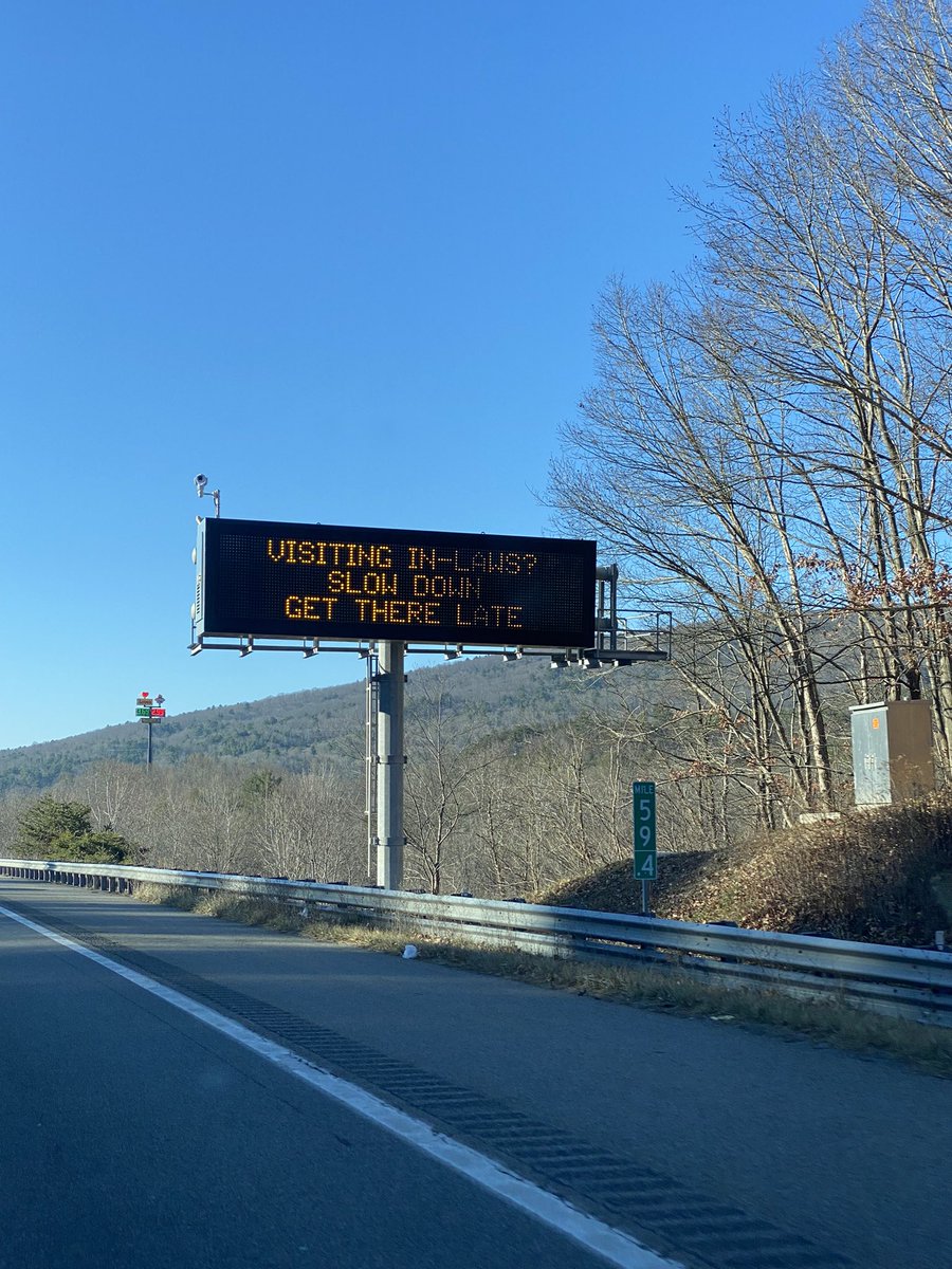 jnboothby's tweet photo. Look at @VaDOT out here with the holiday travel jokes 😂 https://t.co/xWxvwSmF0O