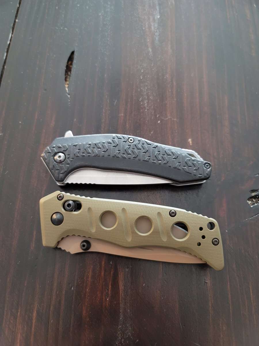 HowdyPacket's tweet image. Stepped up my EDC game. I've carried this Kershaw for almost 8 years now. It's been a good knife. For the price, I would recommend for a first EDC knife. Would love to see your EDC setup for some inspiration!!