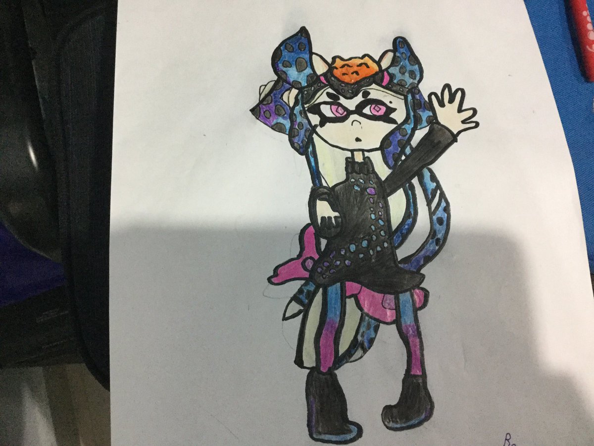 bananimations's tweet photo. My friend Squid recreated one of my very old drawings. Go follow her on Instagram she’s hella talented

https://t.co/PMvl7zpX4y https://t.co/BsmsbCZpUv