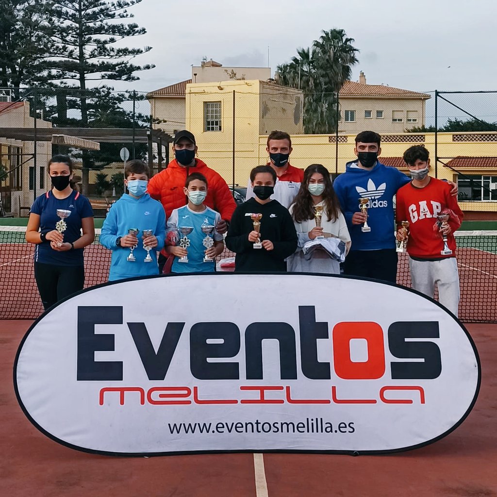 EventosMelilla's tweet photo. Finaliza el Torneo de Tenis #Multisport #Melilla

Enhorabuena a los premiados y a todos los participantes ☺🎾🔝

#lovetenis♥️ https://t.co/Z6TVQSRQDn