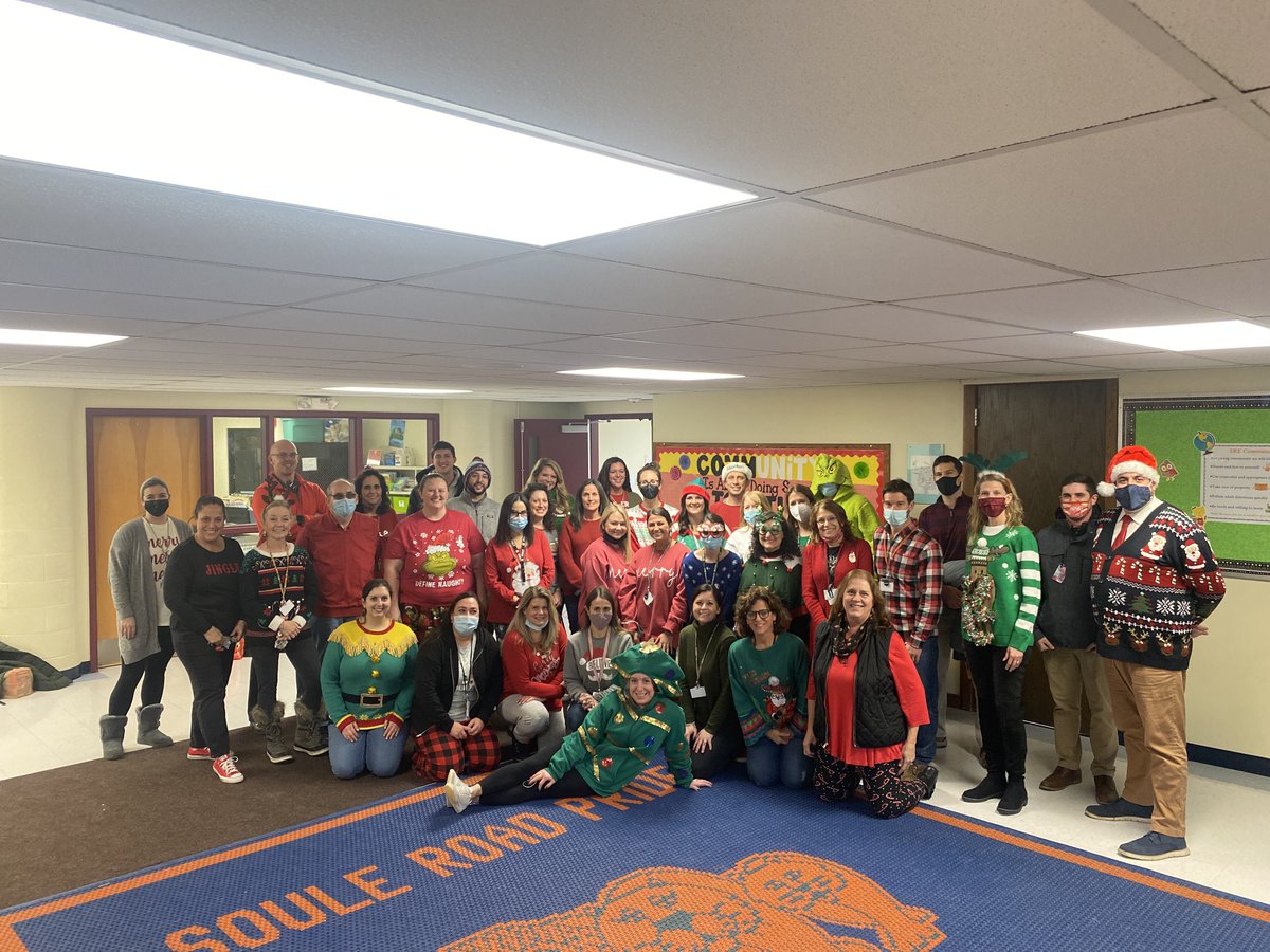 MrKilian_SRE's tweet image. Happy Holidays from the Soule Road Elementary Faculty and Staff!! #SRECommunity #LiverpoolWarriors
