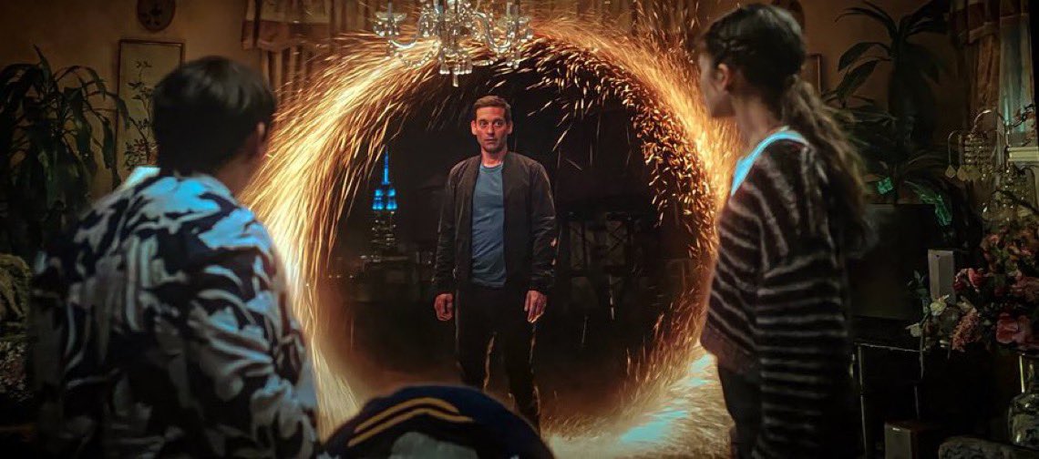 SpideyNewsFR's tweet photo. Moment historique du MCU https://t.co/xThkaDJ4K1