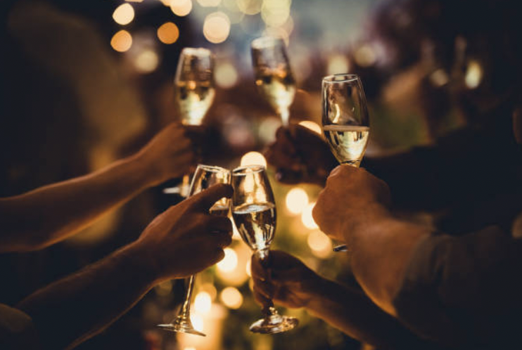 Closeout 2021 with an amazing celebration of City Pork flavors! Join us for dinner this New Year's Eve and enjoy a special menu with drink pairings complementing each course. Book your spot anytime between 5-9 PM for this... sevn.ly/xHKRii2Q
7-9 sevn.ly/xvQV8CAU