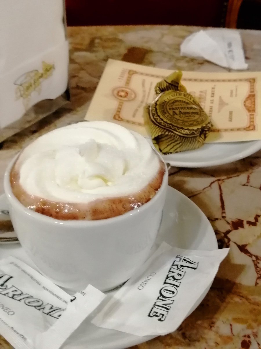 velvetsecret80's tweet photo. Caffè #Arione best #chocolate and #cuneesi (meaning the sweets) in #Cuneo https://t.co/S43xYbs6ud