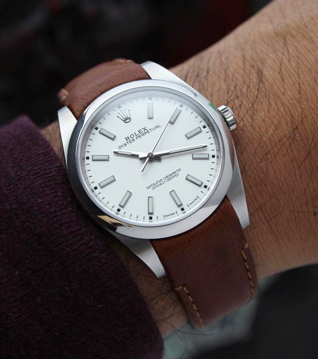 everestbands's tweet photo. What a combo🥵 by @hmatterscommunity Leather on the white OP39 😍 Thanks for sharing, Brother🤘
.
Customize your Rolex at https://t.co/WiGdVPUS6J
.
#rolexwatches #tiffanyandco #luxurywatch #5711 #rolex #sportswatch # 114300 #124300 #OP #rolexop #rolexop41 #everestbands( https://t.co/5vTP2u8SMz