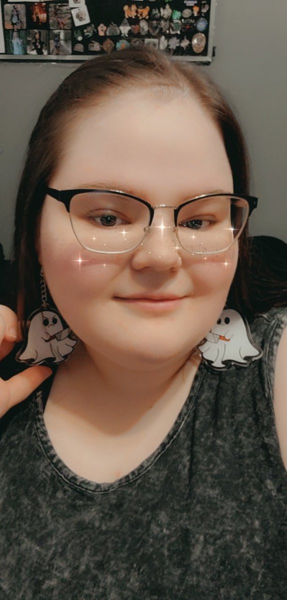 RENNmae's tweet photo. As promised to @rayofsun0915 I have earringified my @FrameRateMerch &amp; @StudioBilvy Charms. https://t.co/FkpRMXdkhu