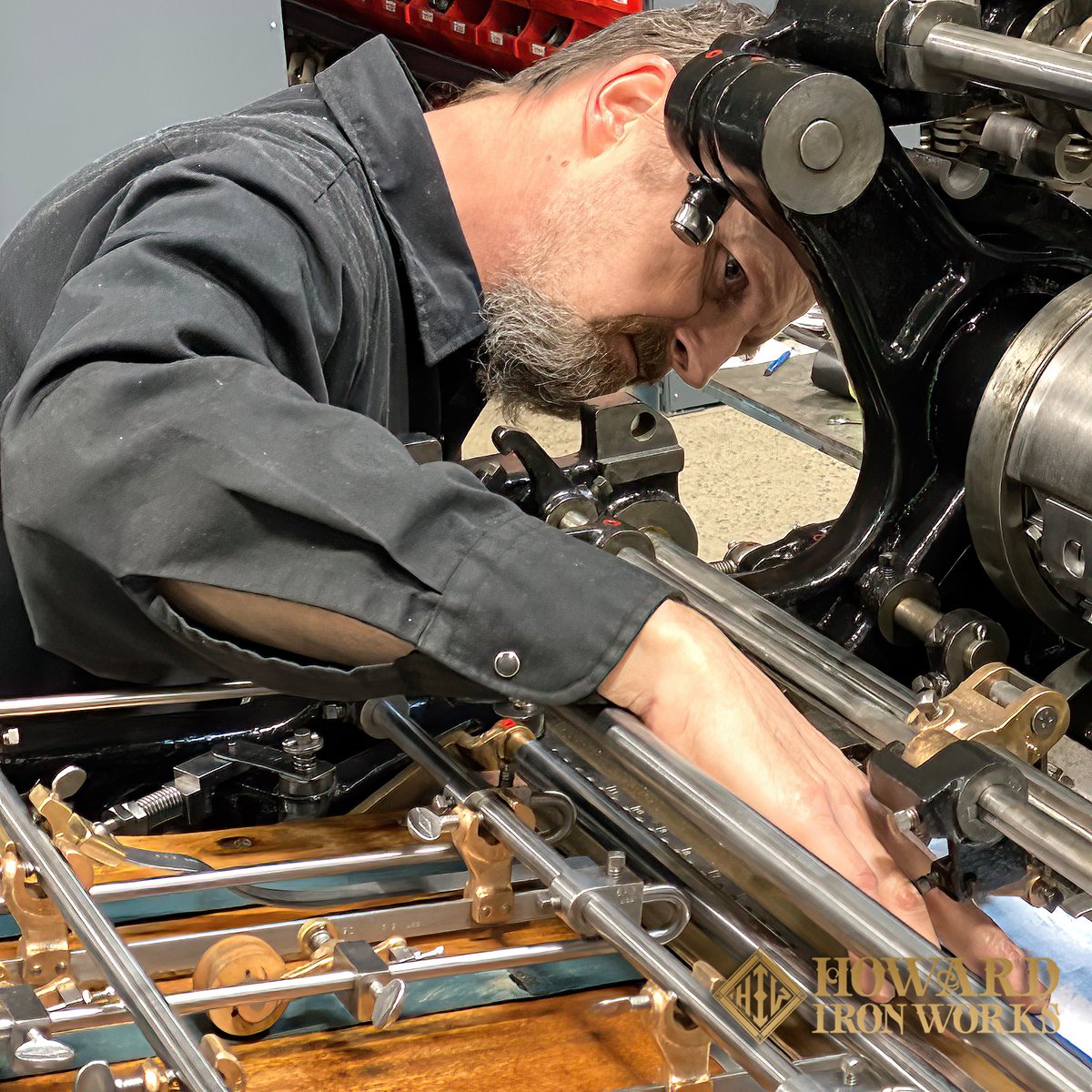 HowardIronWorks's tweet photo. A few last-minute tasks on the #Harris #Seybold #Potter LSB #offsetpress before the #Christmas break. Dampener & guards are ready for installation as soon as the press is all checked out. #museumrenovation #printingmuseum #printinghistory. . https://t.co/uqr7FvyI9y