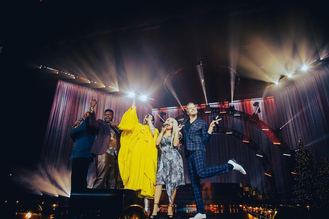 chartatonix's tweet photo. 🌟 @PTXofficial was Billboard’s top streaming artist of holiday music in the US last year, with over 90 MILLION streams on Christmas week alone. 

via: @momenthouse https://t.co/GKfrixsqsc