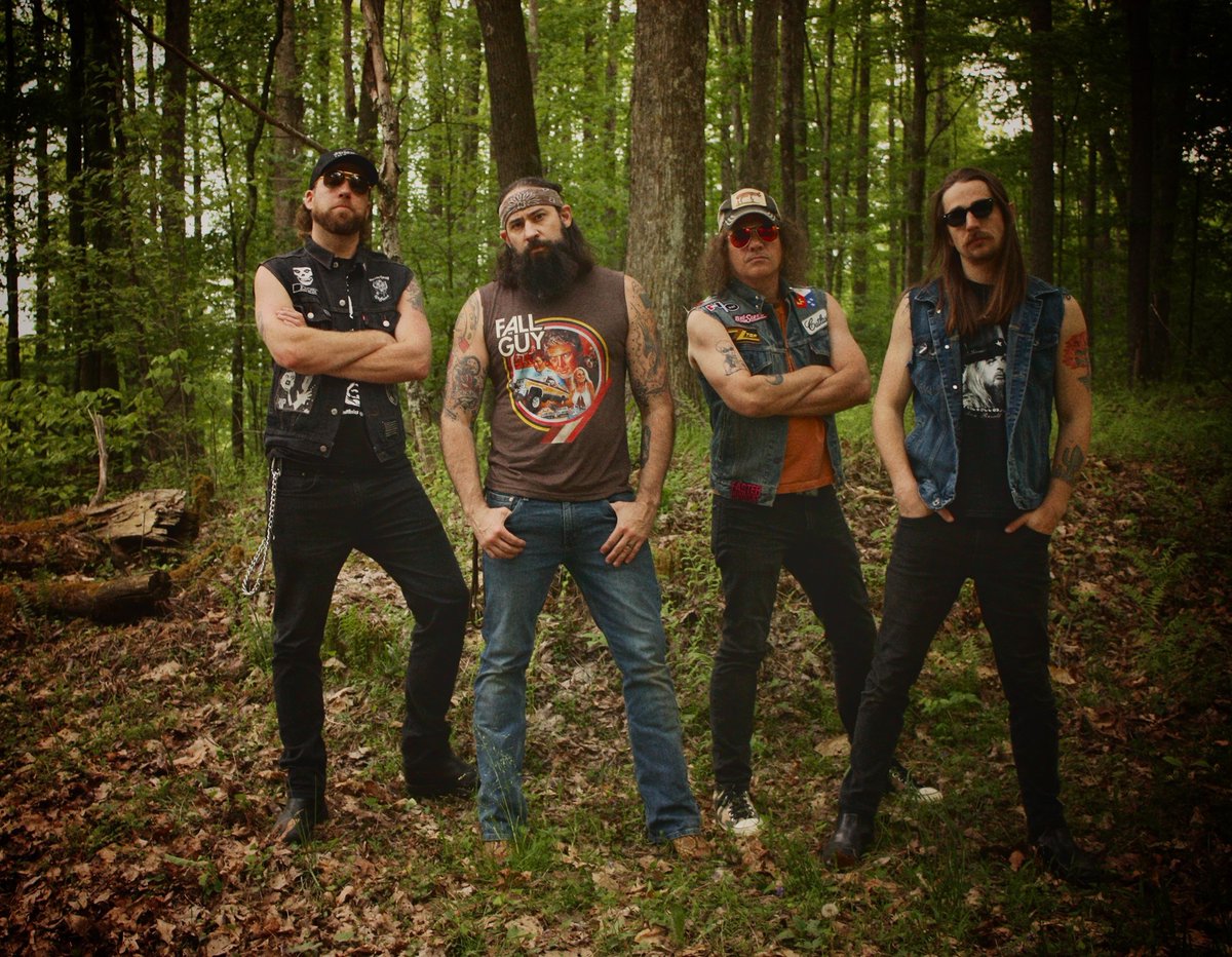 GUEST POST: Adam Joad of <a href="/scatteredhamlet/">Scattered Hamlet</a> - Top Albums of 2021 (@csquaredmm) ft. <a href="/AntiMortemUSA/">Anti-Mortem</a>, <a href="/alicecooper/">Alice Cooper</a>, <a href="/btdotnet/">BluesTraveler.net</a>, <a href="/DerekAndSusan/">Tedeschi Trucks Band</a>, @debbiegibson, <a href="/deesnider/">Dee Snider🇺🇸🎤</a>, <a href="/IronMaiden/">Iron Maiden</a>, <a href="/bronxovision/">Mariachi El Bronx / The Bronx</a>, <a href="/tmorello/">Tom Morello</a>        ghostcultmag.com/guest-post-ada…