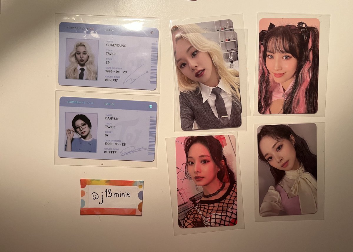 j13minie's tweet photo. wtt want to trade twice wts

have: tzuyu dahyun chaeyoung momo pc scientist id card 

want: jeongyeon (2nd pic) - open to any other jy pcs pls dm!

album: formula of love fol

 USA

@kpopthriftshop @kpoptrade__ @kpoptradeusa @KTradesUSA_ @pctradeusa @twicetradeusa @TWICE_trades https://t.co/WkzqEJsjf7