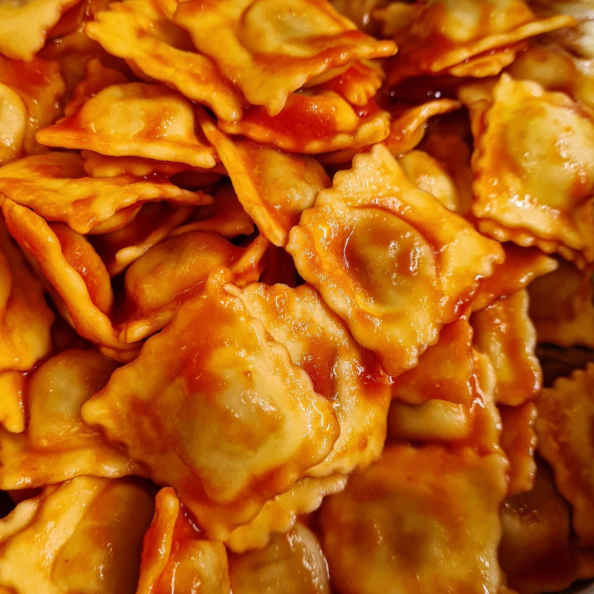 turinepi's tweet photo. Curious what we are eating in #turin before the #christmascooking marathon? Easy #agnolotti dumplings filled w extra lean #fassone beef and we are sipping ๐ท #bocadoc #redwine both from #piedmont ๐
https://t.co/VKAGkZAMWl #torino #holidaytreats #esc2022 #searchingforitaly https://t.co/ItoO2J1Tym