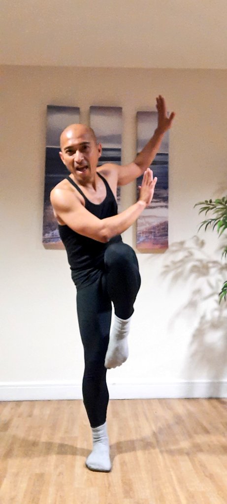 Richard_GP's tweet photo. Jazz homework. Do I look the part? 😬🕺I've stubbed my toe while trying to do turns😳
Dancers: how do you stop your socks from getting sticky with sweat & dirt? I get less glide & get stuck before getting a full turn, hence the stubbed toe😑 #dancechat #jazzchat #lyricaljazzchat https://t.co/DN9zPXQajX