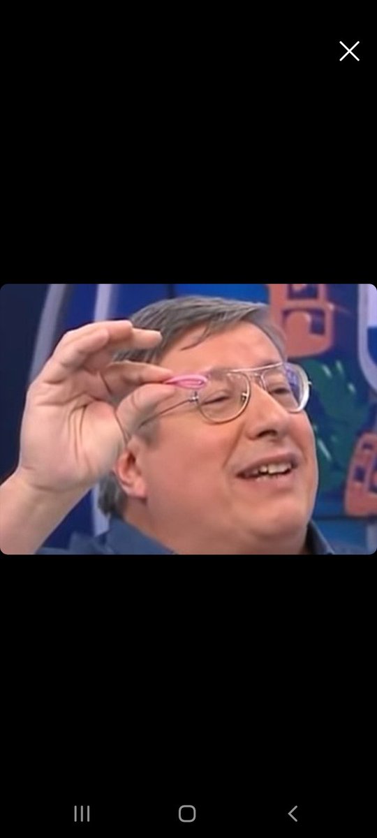 4 cm? Este pequeno elástico n tem 4 cm, te mais de 4 cm