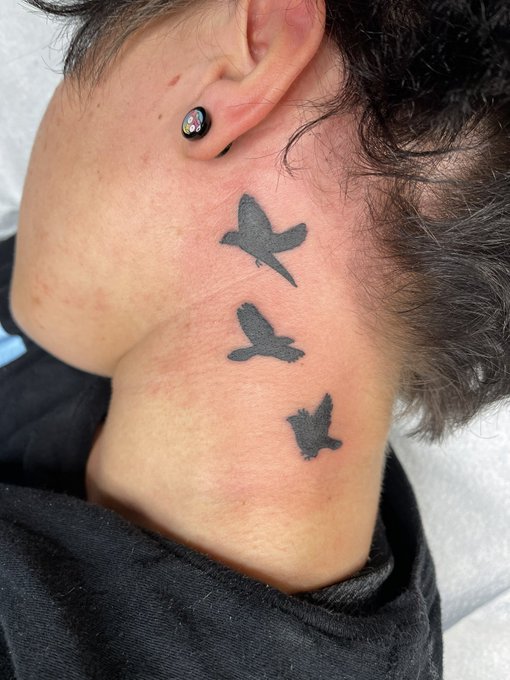 You interested in tattoos? Wanna see how many I have? https://t.co/9Gas2OtsQq