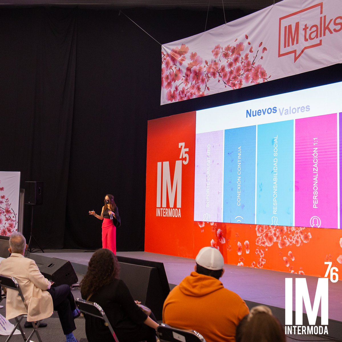 Intermoda's tweet photo. Con expertos en temas de negocios de moda, las #IMTALKS han revolucionado edición tras edición de #Intermoda. Un espacio donde puedes adquirir más conocimiento para tu negocio. https://t.co/LeKRy7oyvT