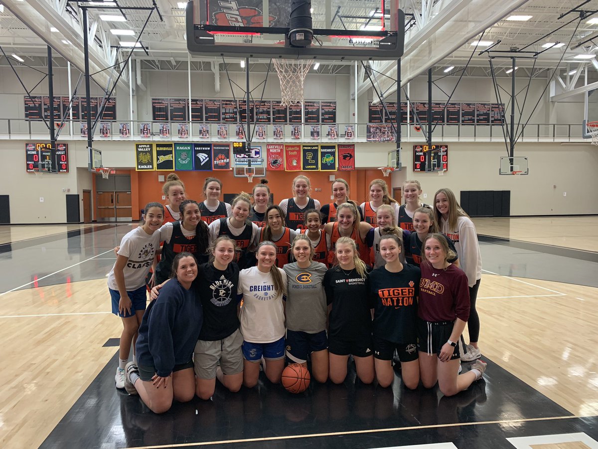 Fun morning with some “old”’Tigers! They still knew what to run on offense 😉 And still a part of our Tiger family ❤️
