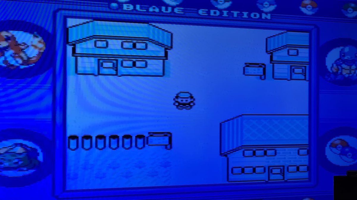 TwitchSpike's tweet photo. Auf alte Zeiten✌🏽🥰
#Pokemon #pokemonblaueedition #Nintendo #gameboy #happy #funny #gamer #altezeit #oldschool #Nice #loveit https://t.co/fxQlBSniDV