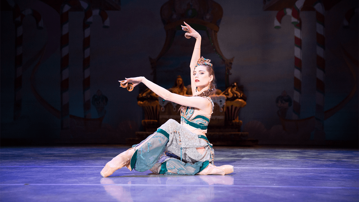phila_ballet's tweet photo. "Dancers are instruments, like a piano the choreographer plays."
— George Balanchine
See the magic for yourself at @AcademyMusicPHL all throughout December! ✨ Visit https://t.co/ZzXyKkc9bg for tickets.
📷: Alexander Iziliaev
🩰: Marjorie Feiring
🎭: @KimmelCC
#PhillyBallet https://t.co/FTRurLHskZ