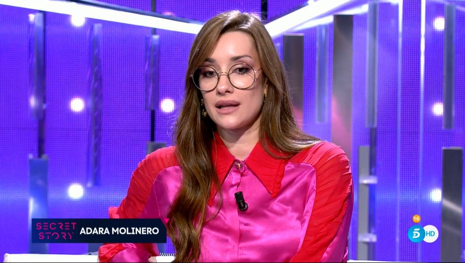 SecretStory_es's tweet photo. Adara: "Yo creo que los gemelos tienen la humildad que le falta a las otras dos personas y para mí, deberían ganar" #SecretFinal https://t.co/gW6w2xcZQs