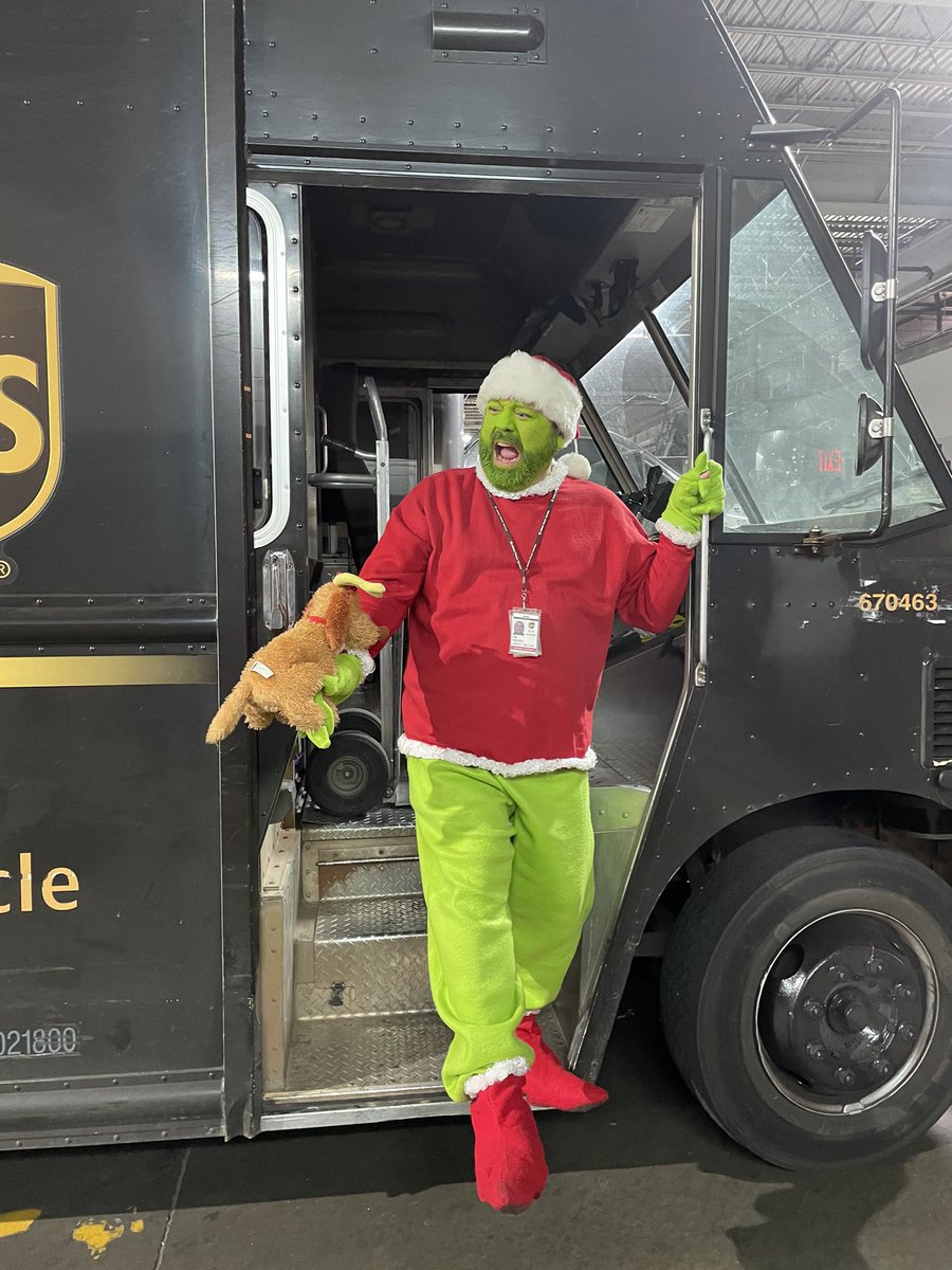 Timmay70's tweet photo. The GVD (Guerrinch Vehicle Driver) needs help in delivering safely! Honk horn to alert dogs of presence and use Handrail when entering Pkg Car to avoid Slips/Falls! https://t.co/XyMBVeG0Yd