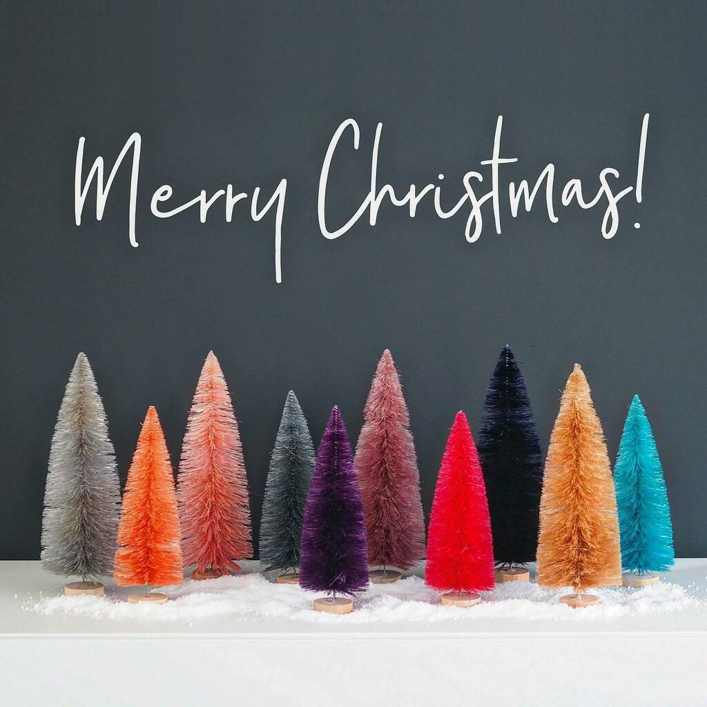 We wish all of our customers old &amp; new a very merry Christmas &amp; a happy new year!!! 🎄🎉 
We’ve been completely absent on here for over two years - Like many of you, there’s been a lot of ups &amp; downs happening behind the Insta façade.
But, thankfully, … instagr.am/p/CX1xIf5LP-F/