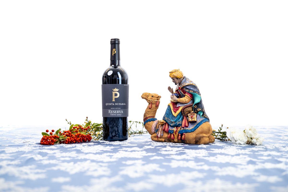 Quinta do Paral is a wine *fit for a King*!
Hailing from Portugal, this rich and dark Reserva Tinto is sure to be well-received at your holiday table!
#everybottletellsastory